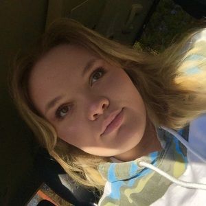 Meet your Posher, Lindsey